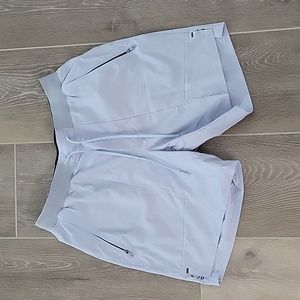 Lululemon, large
